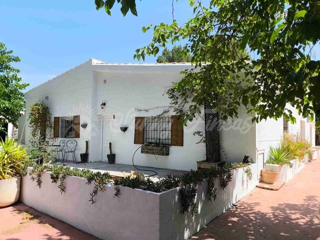 6 bedroom Finca/Country House for sale in Villena with pool garage - € 369,000 (Ref: 9092183)