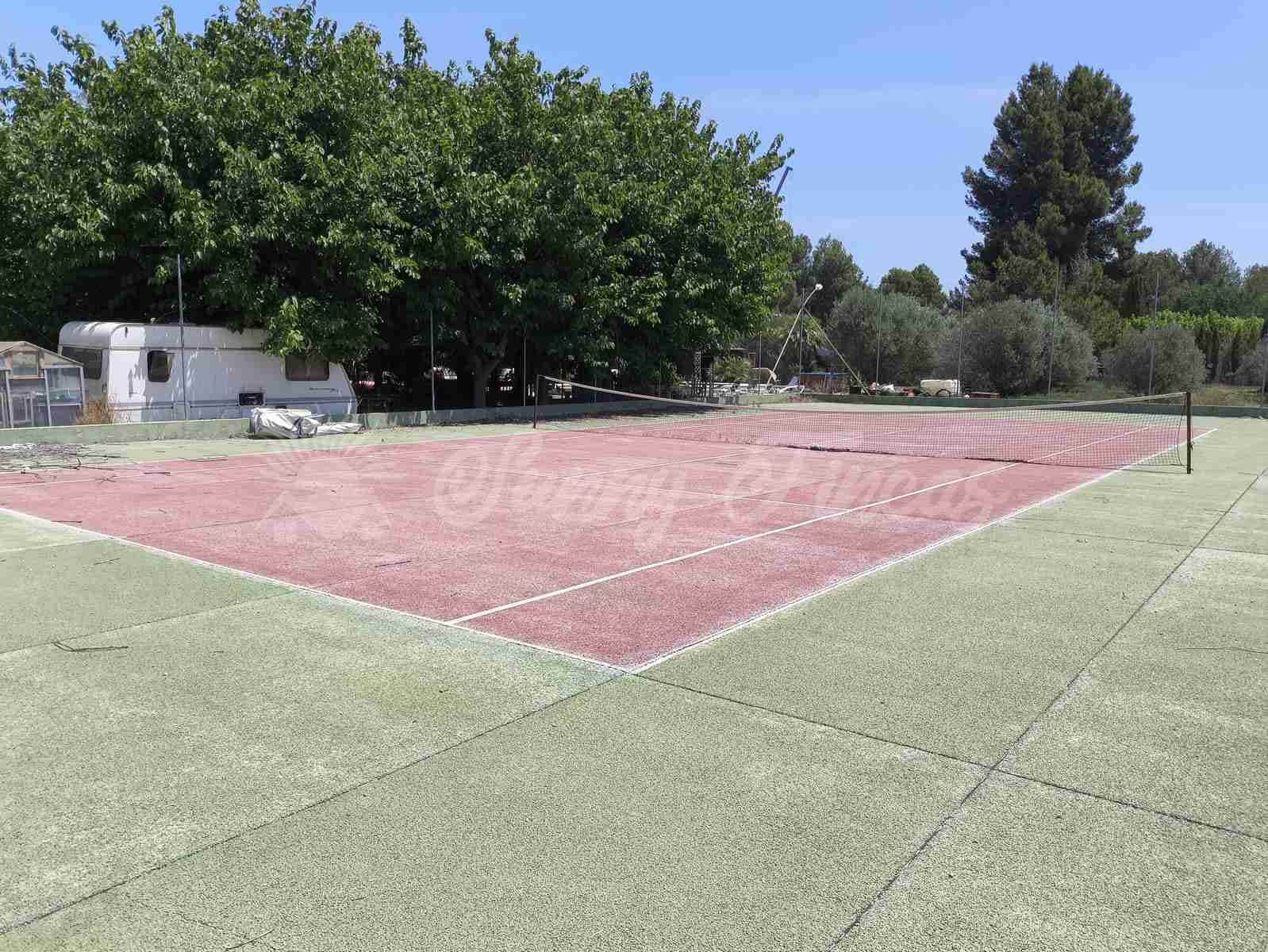 6 slaapkamer Finca/Landhuis te koop in Villena met zwembad garage - € 369.000 (Ref: 9092183)