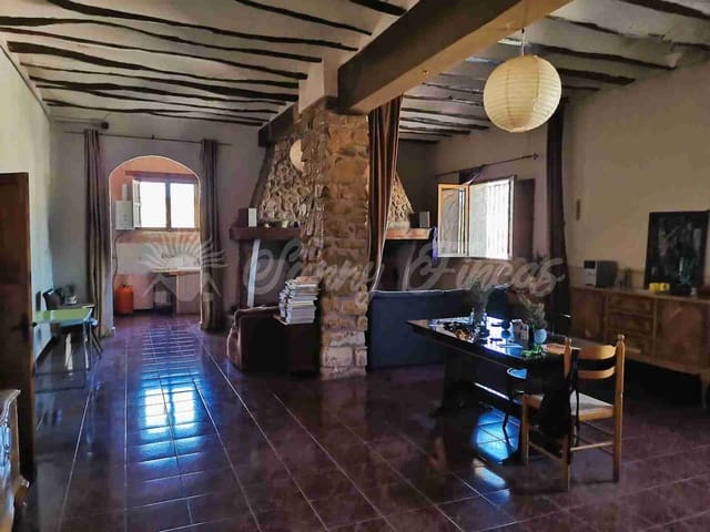 6 bedroom Finca/Country House for sale in Monóvar / Monóver with pool garage - € 164,950 (Ref: 9216115)