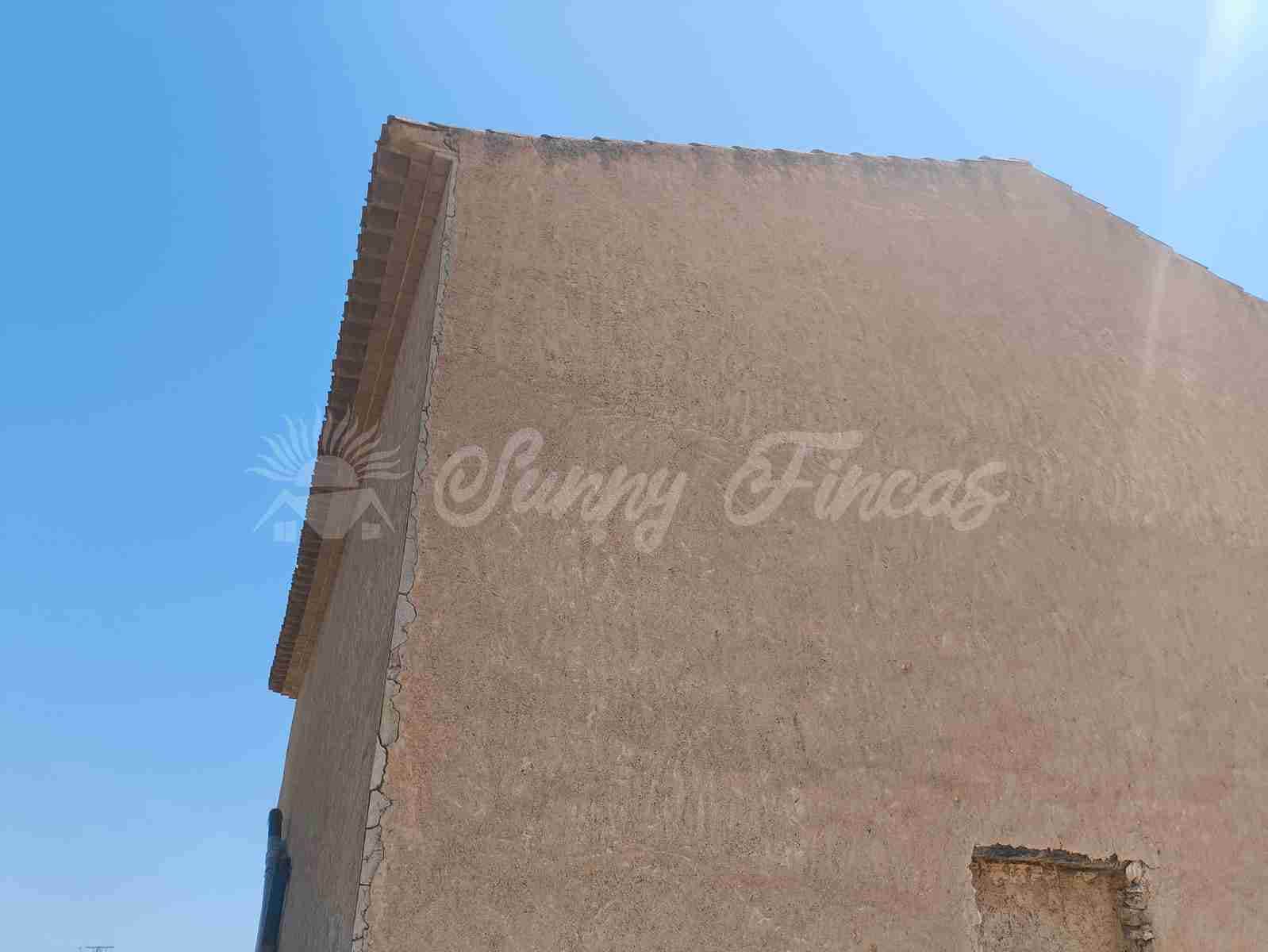 Finca/Landehus til salg i Caudete - € 87.000 (Ref: 9219602)