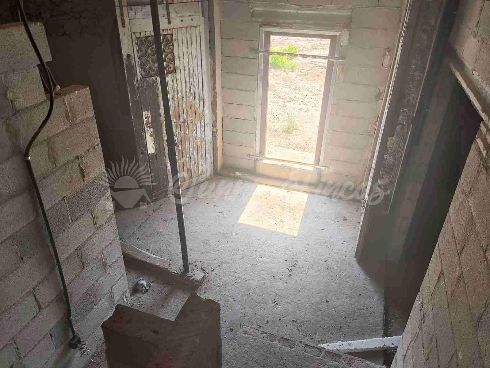 Finca/Landehus til salg i Caudete - € 87.000 (Ref: 9219602)