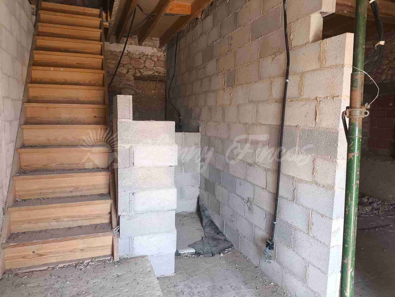 Finca/Landehus til salg i Caudete - € 87.000 (Ref: 9219602)