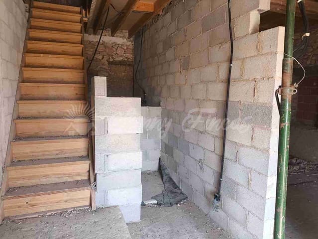 Finca/Landehus til salg i Caudete - € 87.000 (Ref: 9219602)