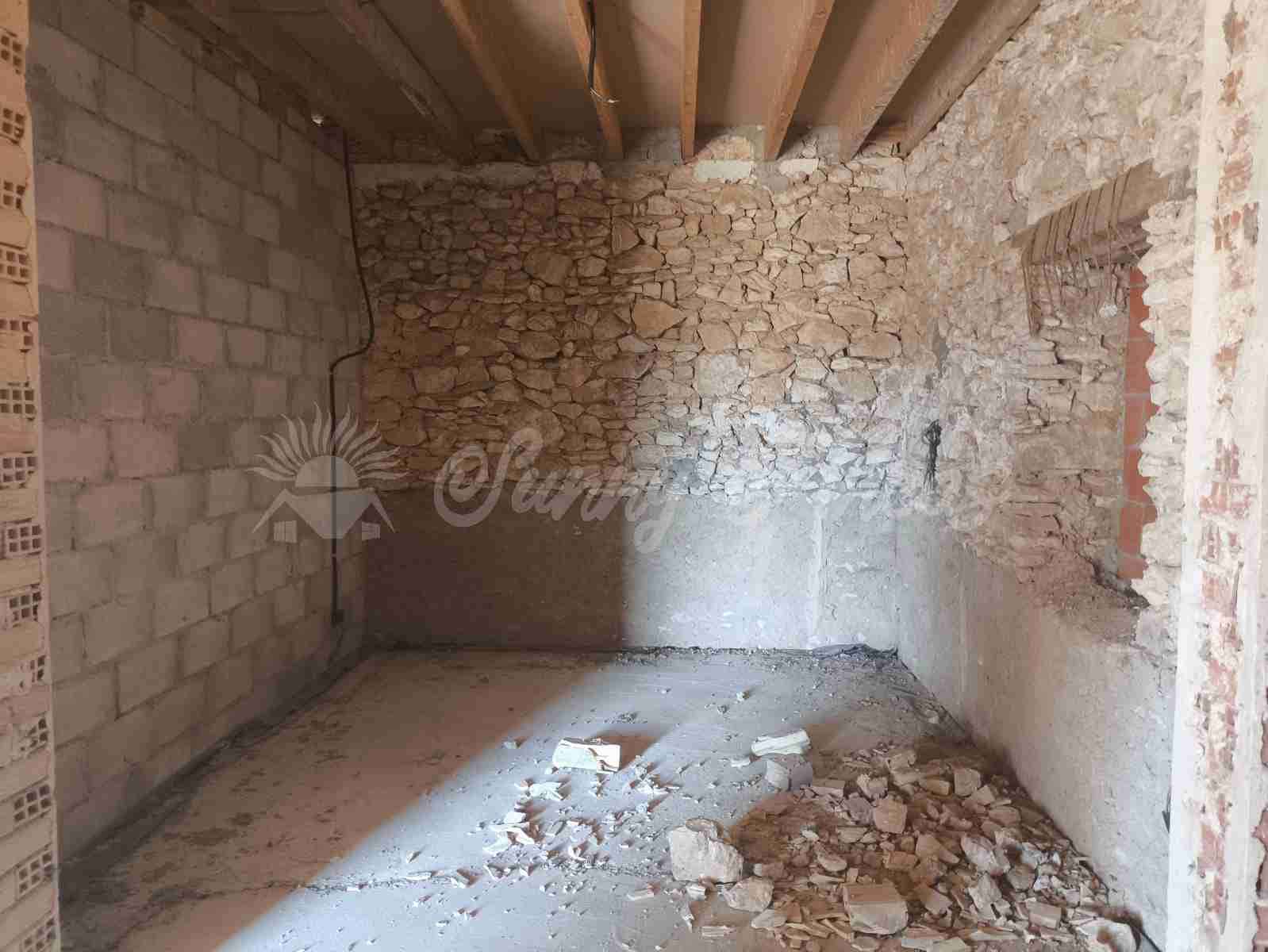 Finca/Landehus til salg i Caudete - € 87.000 (Ref: 9219602)