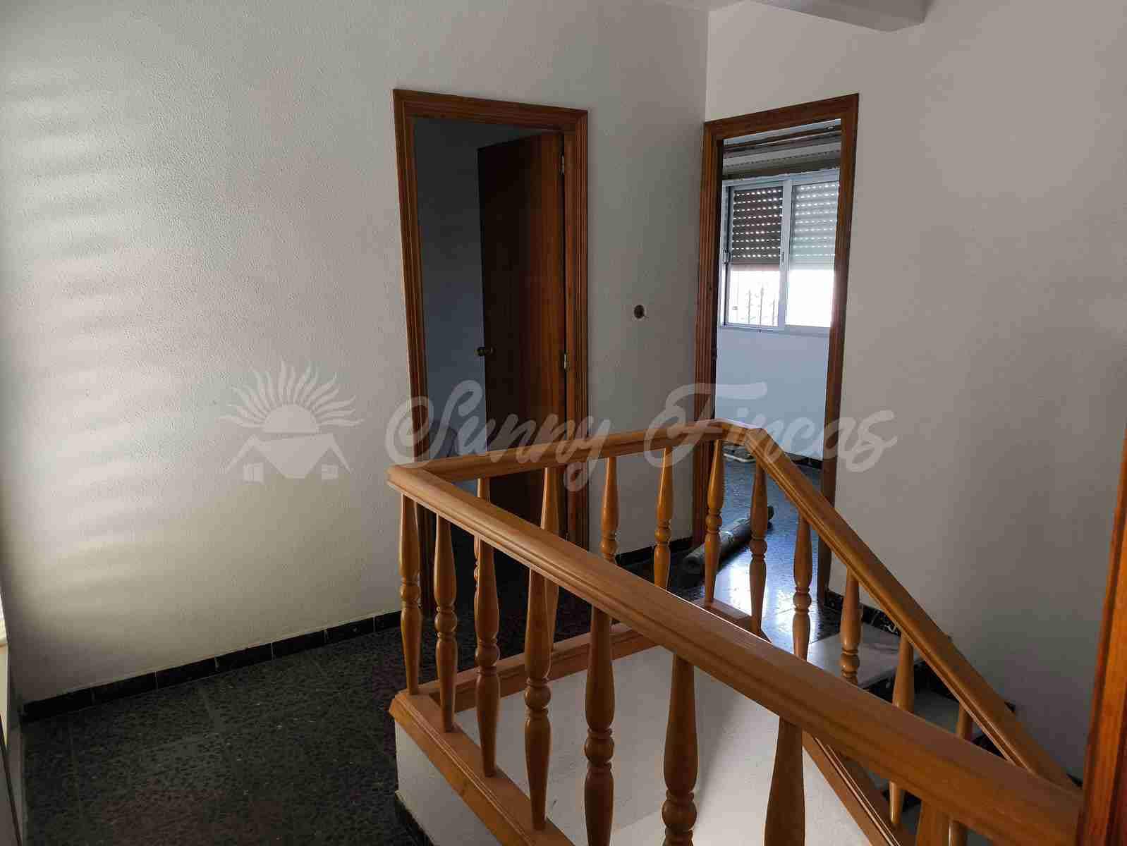 4 soveværelse Villa til salg i Benejama / Beneixama med swimmingpool garage - € 179.950 (Ref: 9221453)