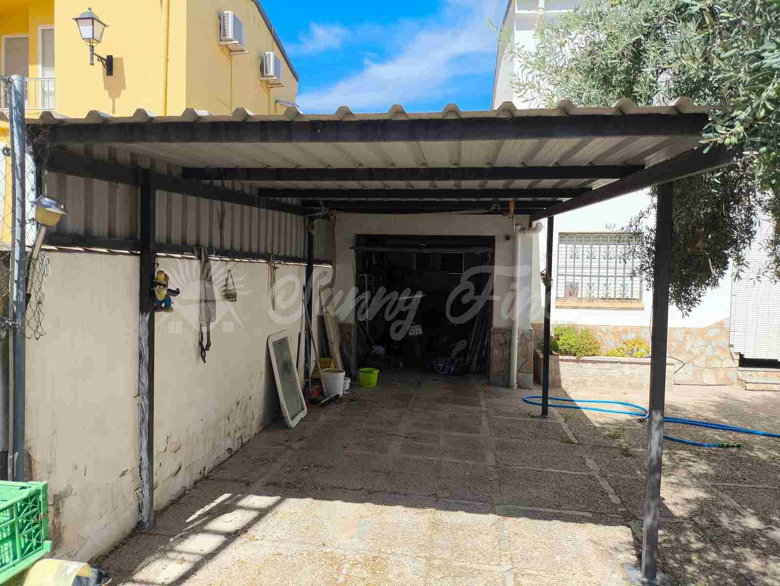 4 soveværelse Villa til salg i Benejama / Beneixama med swimmingpool garage - € 179.950 (Ref: 9221453)