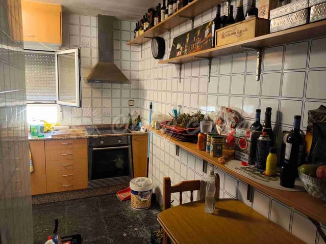 4 bedroom Villa for sale in Benejama / Beneixama with pool garage - € 179,950 (Ref: 9221453)