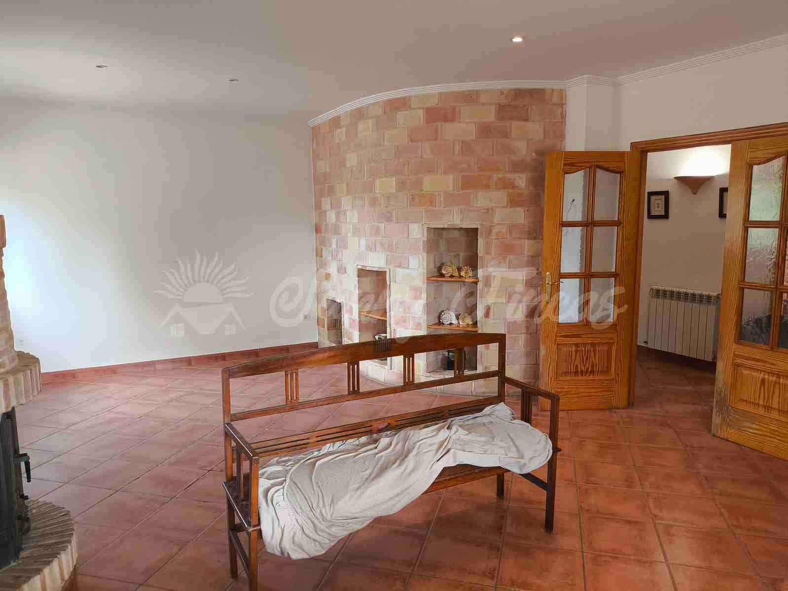 4 soveværelse Villa til salg i Yecla med garage - € 299.000 (Ref: 9282581)