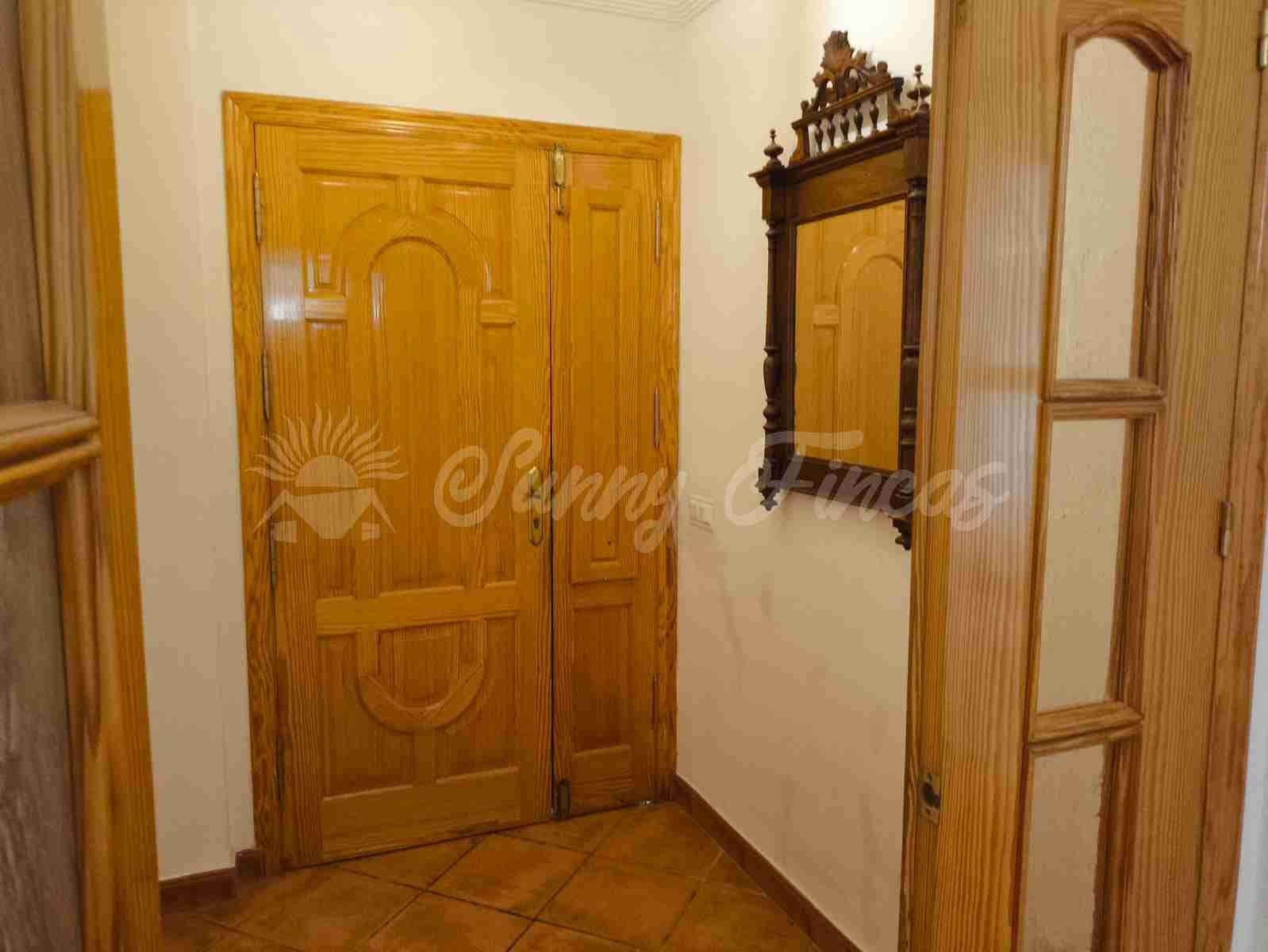 4 soveværelse Villa til salg i Yecla med garage - € 299.000 (Ref: 9282581)