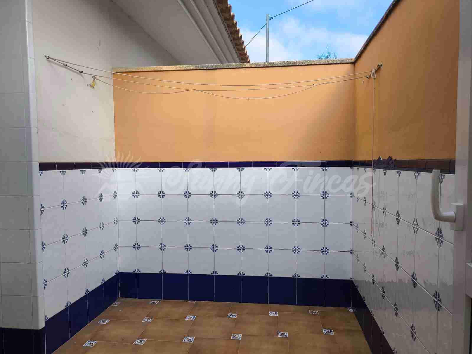 4 soveværelse Villa til salg i Yecla med garage - € 299.000 (Ref: 9282581)