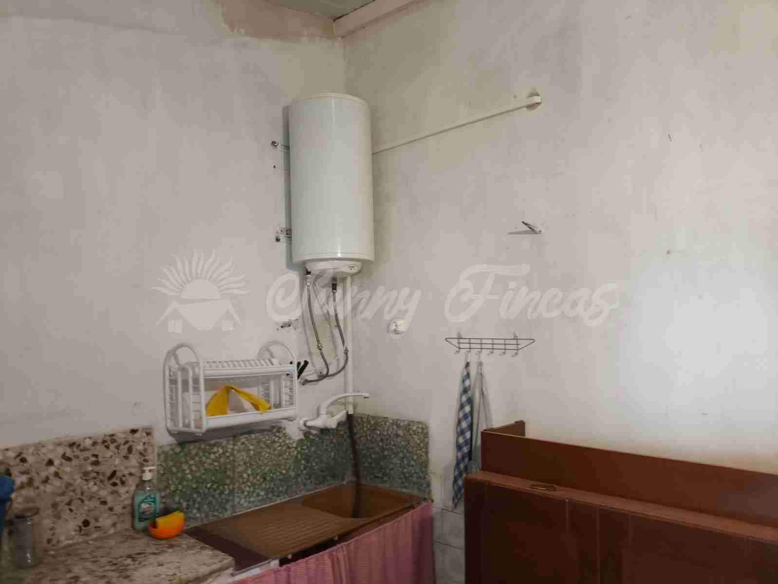 5 bedroom Townhouse for sale in Raspay - € 74,995 (Ref: 9340068)