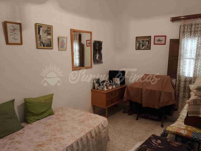 5 bedroom Townhouse for sale in Raspay, Yecla - € 74,995 (Ref: 9340068)