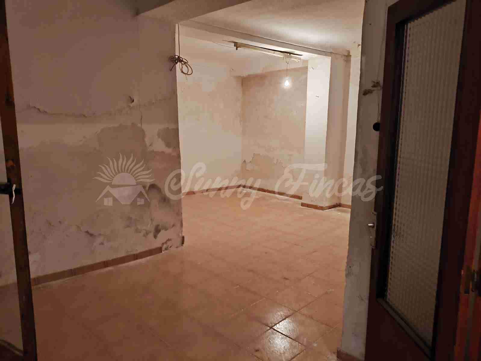 6 camera da letto Casa in vendita in Pinoso con garage - 75.000 € (Rif: 9340169)