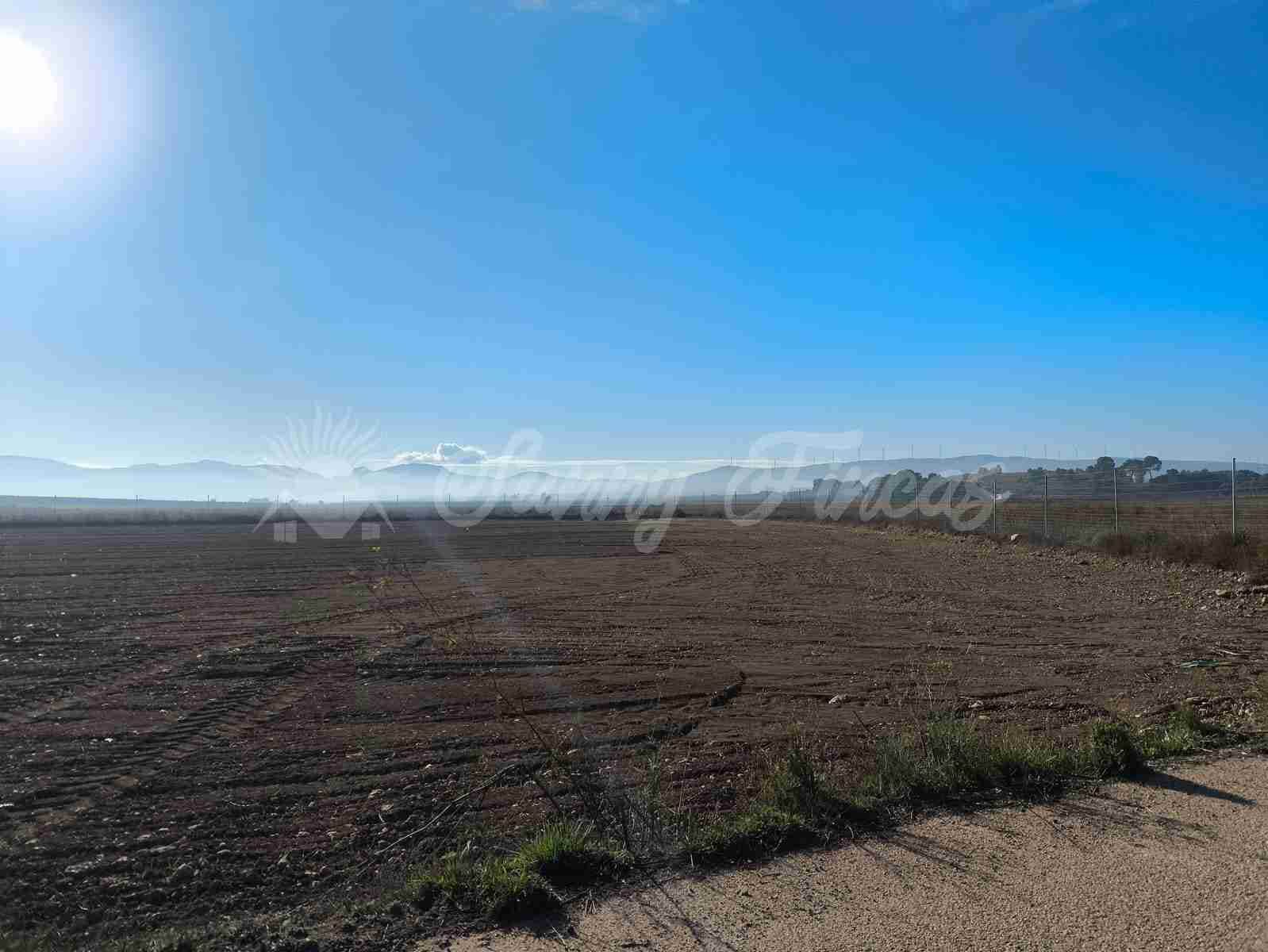 3 chambre Finca/Maison de Campagne à vendre à Yecla avec garage - 63 000 € (Ref: 9417680)