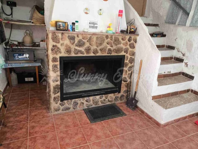 3 sypialnia Finka/Dom wiejski na sprzedaż w Yecla z garażem - 63 000 € (Ref: 9417680)