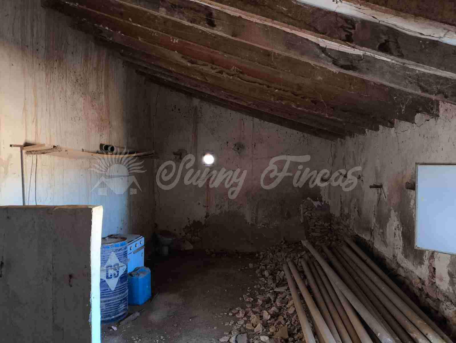 Ruïne te koop in Yecla - € 28.000 (Ref: 9417733)