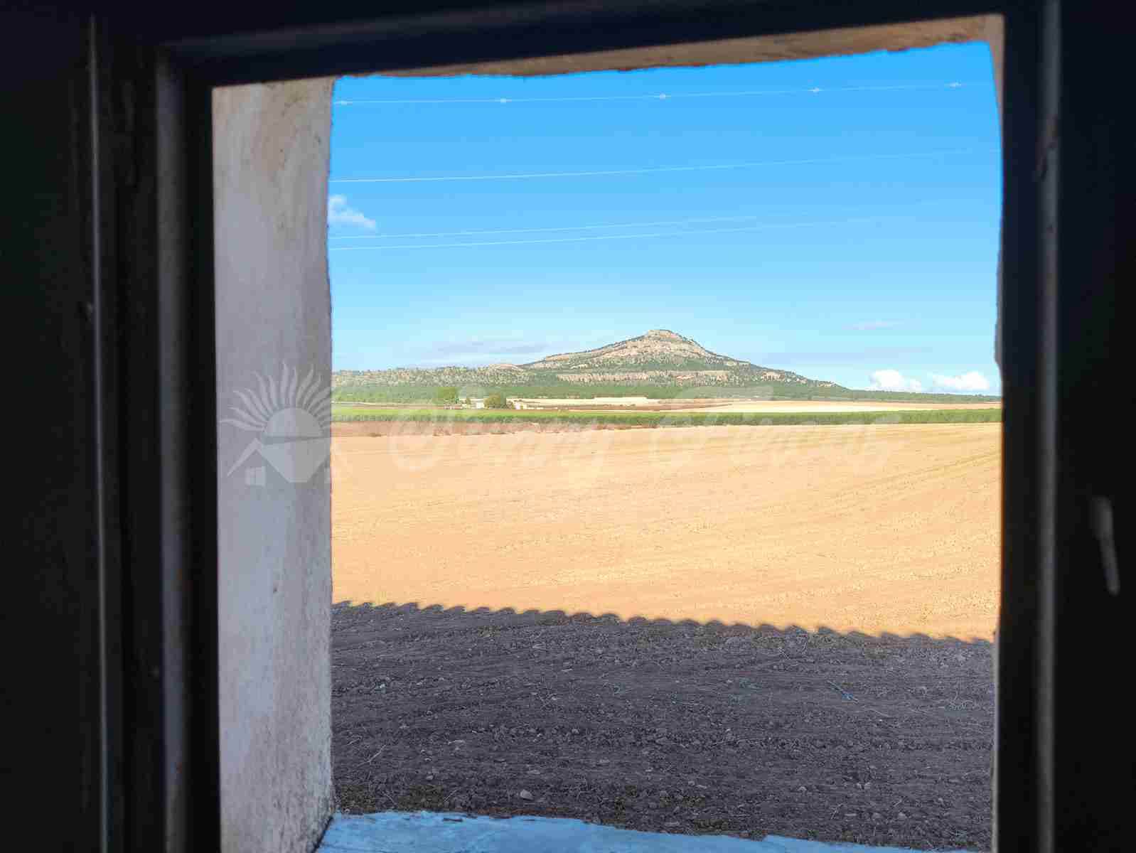 Ruïne te koop in Yecla - € 28.000 (Ref: 9417733)