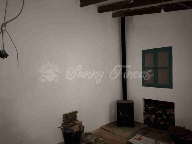 4 quarto Quinta/Casa Rural para venda em Yecla com garagem - 79 990 € (Ref: 9530964)