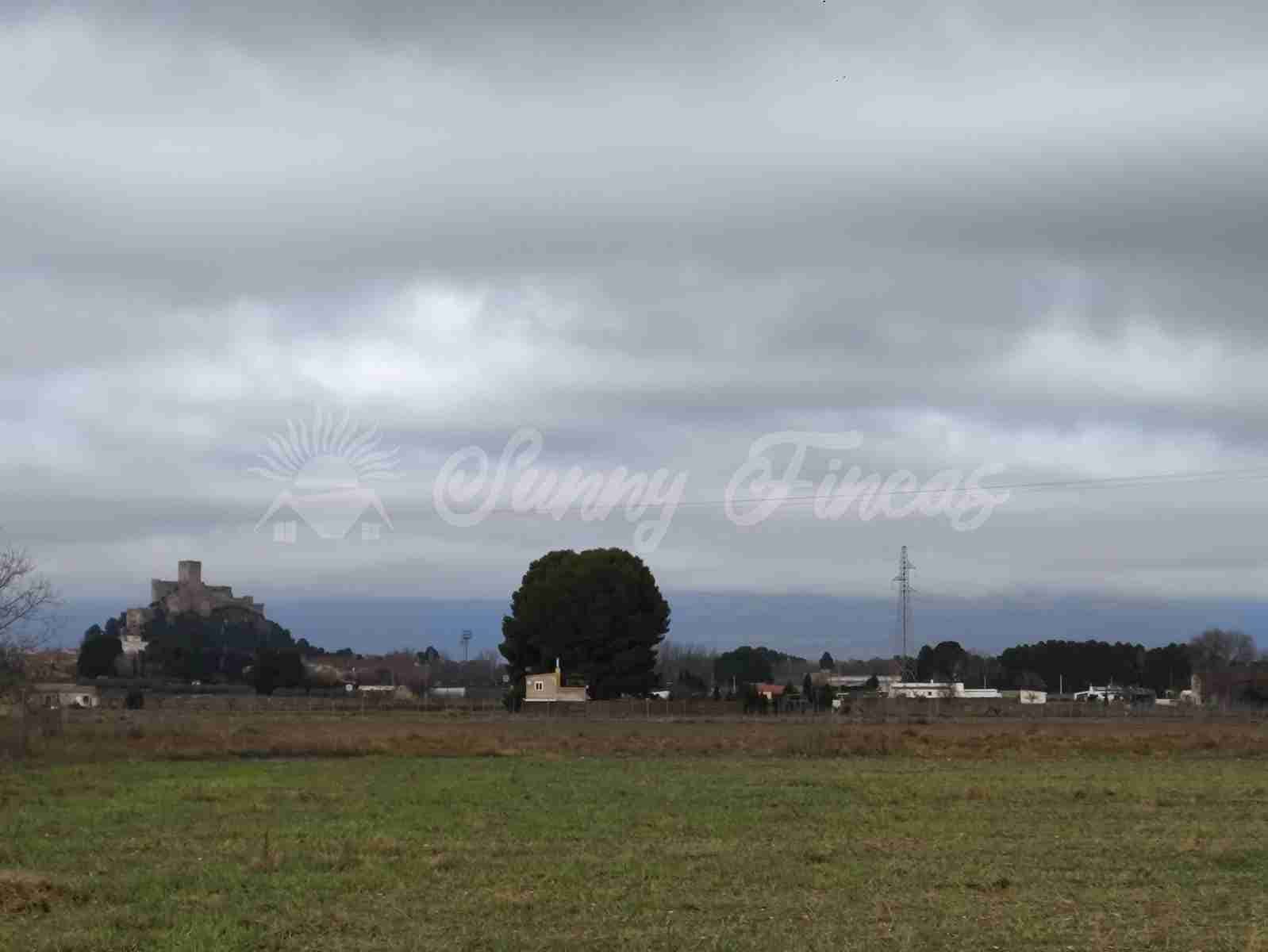 2 sypialnia Finka/Dom wiejski na sprzedaż w Almansa z basenem garażem - 125 000 € (Ref: 9532158)