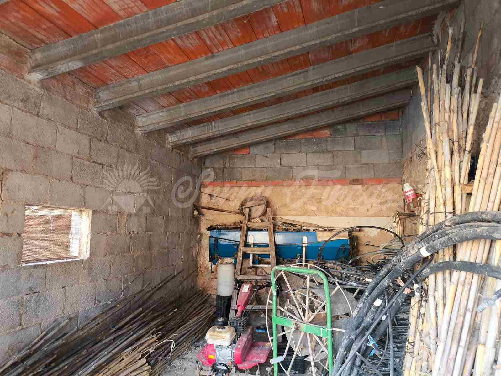 2 sypialnia Finka/Dom wiejski na sprzedaż w Almansa z basenem garażem - 125 000 € (Ref: 9532158)