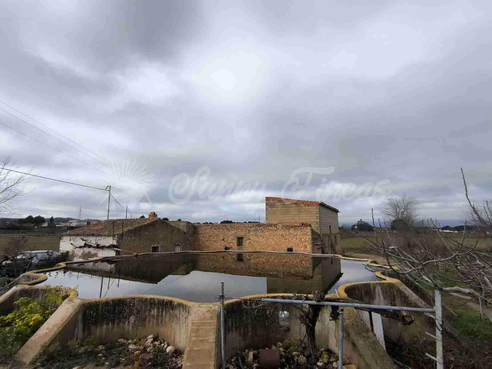 2 sypialnia Finka/Dom wiejski na sprzedaż w Almansa z basenem garażem - 125 000 € (Ref: 9532158)