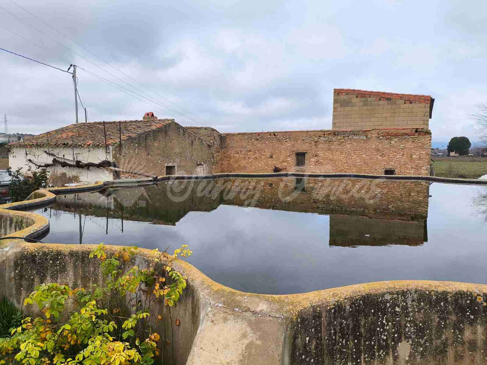 2 sypialnia Finka/Dom wiejski na sprzedaż w Almansa z basenem garażem - 125 000 € (Ref: 9532158)