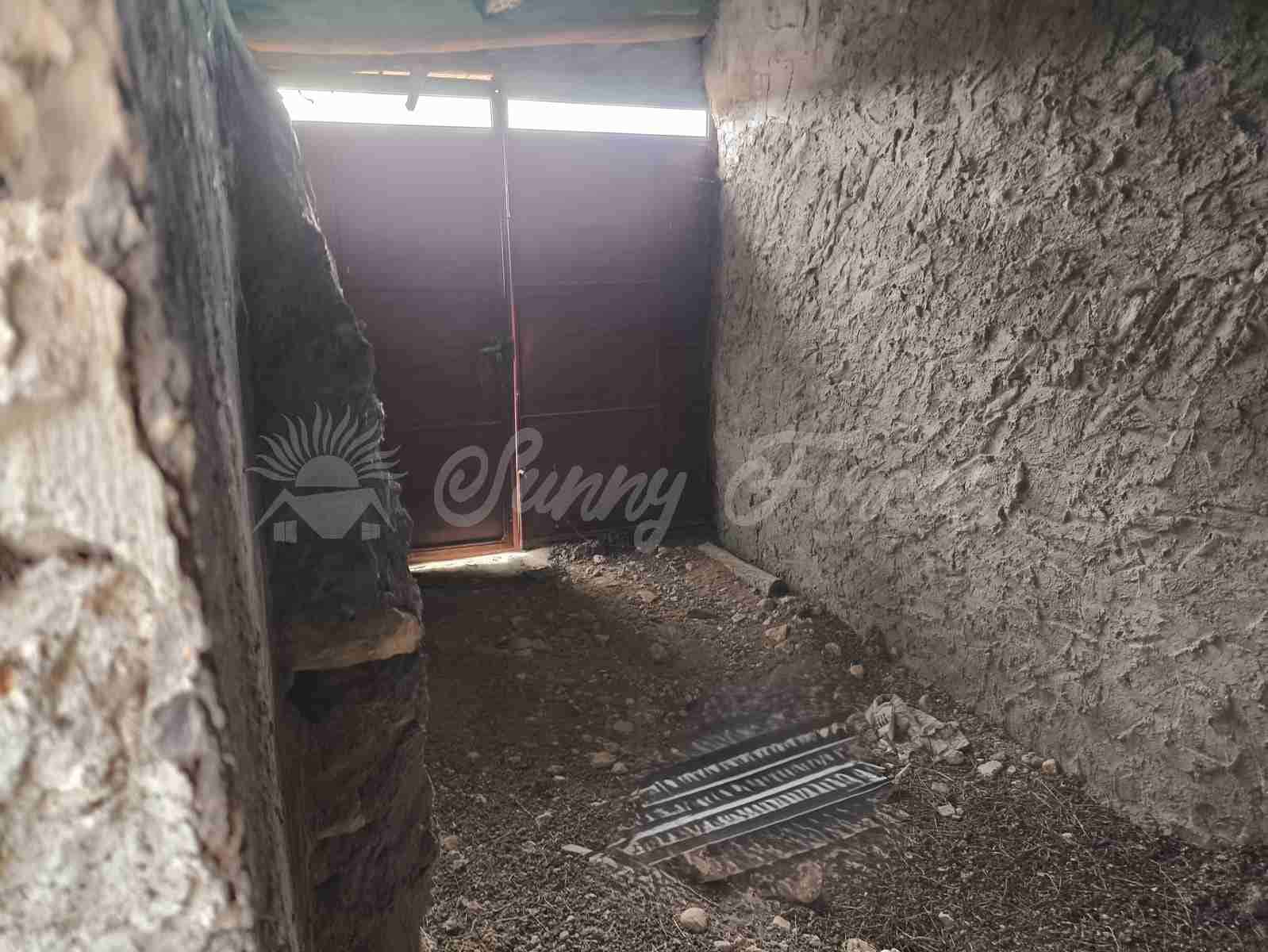 Finca/Casa Rural en Villena en venta con garaje - 30.000 € (Ref: 9618055)