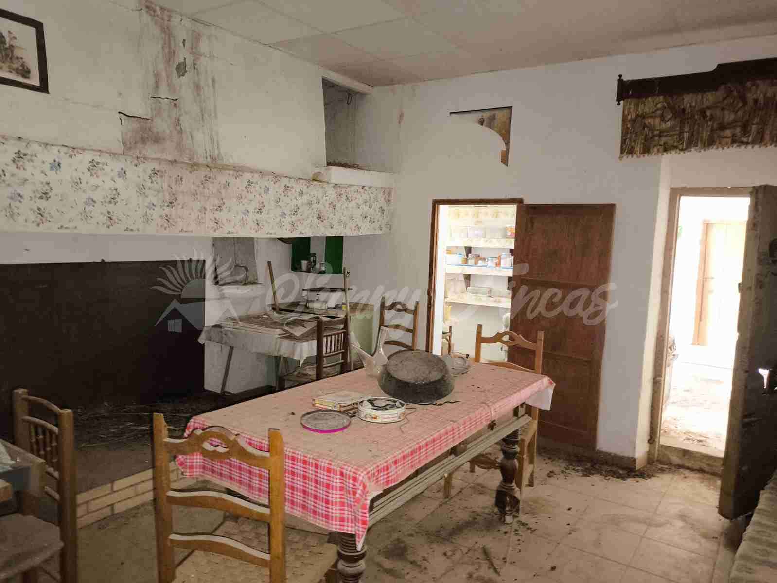 5 camera da letto Finca/Casa di Campagna in vendita in Yecla con garage - 195.000 € (Rif: 9646346)