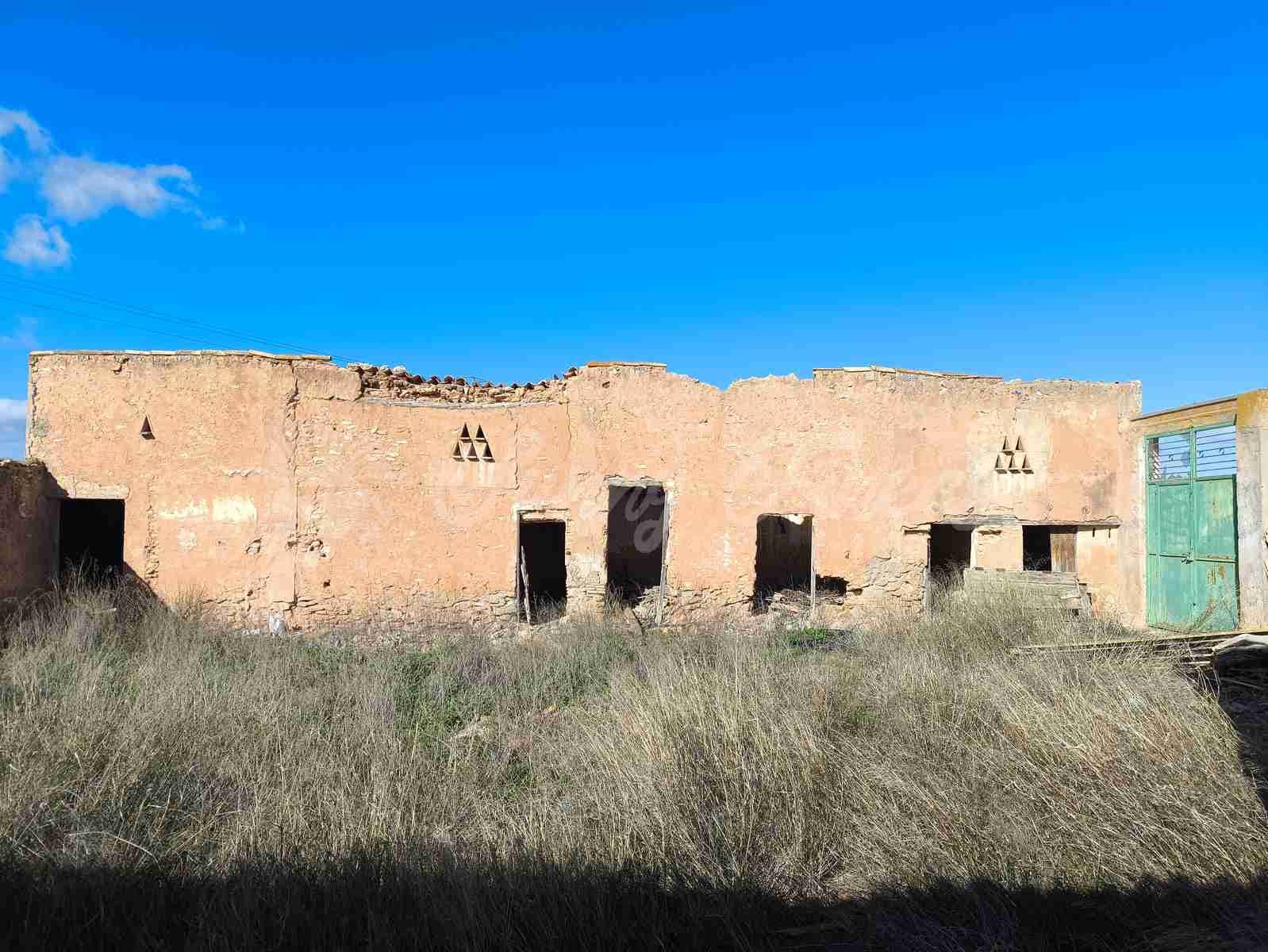 5 camera da letto Finca/Casa di Campagna in vendita in Yecla con garage - 195.000 € (Rif: 9646346)