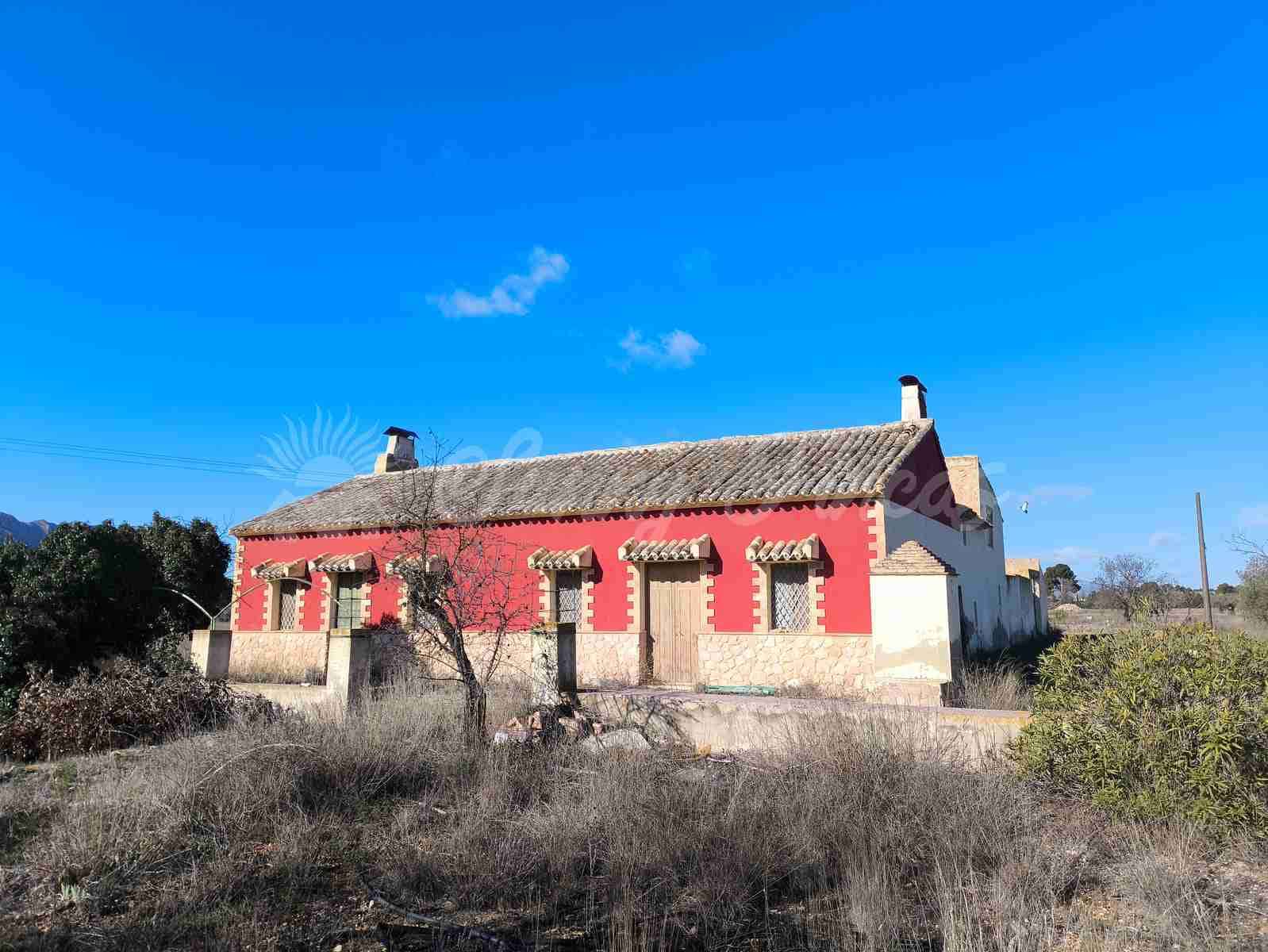 5 camera da letto Finca/Casa di Campagna in vendita in Yecla con garage - 195.000 € (Rif: 9646346)