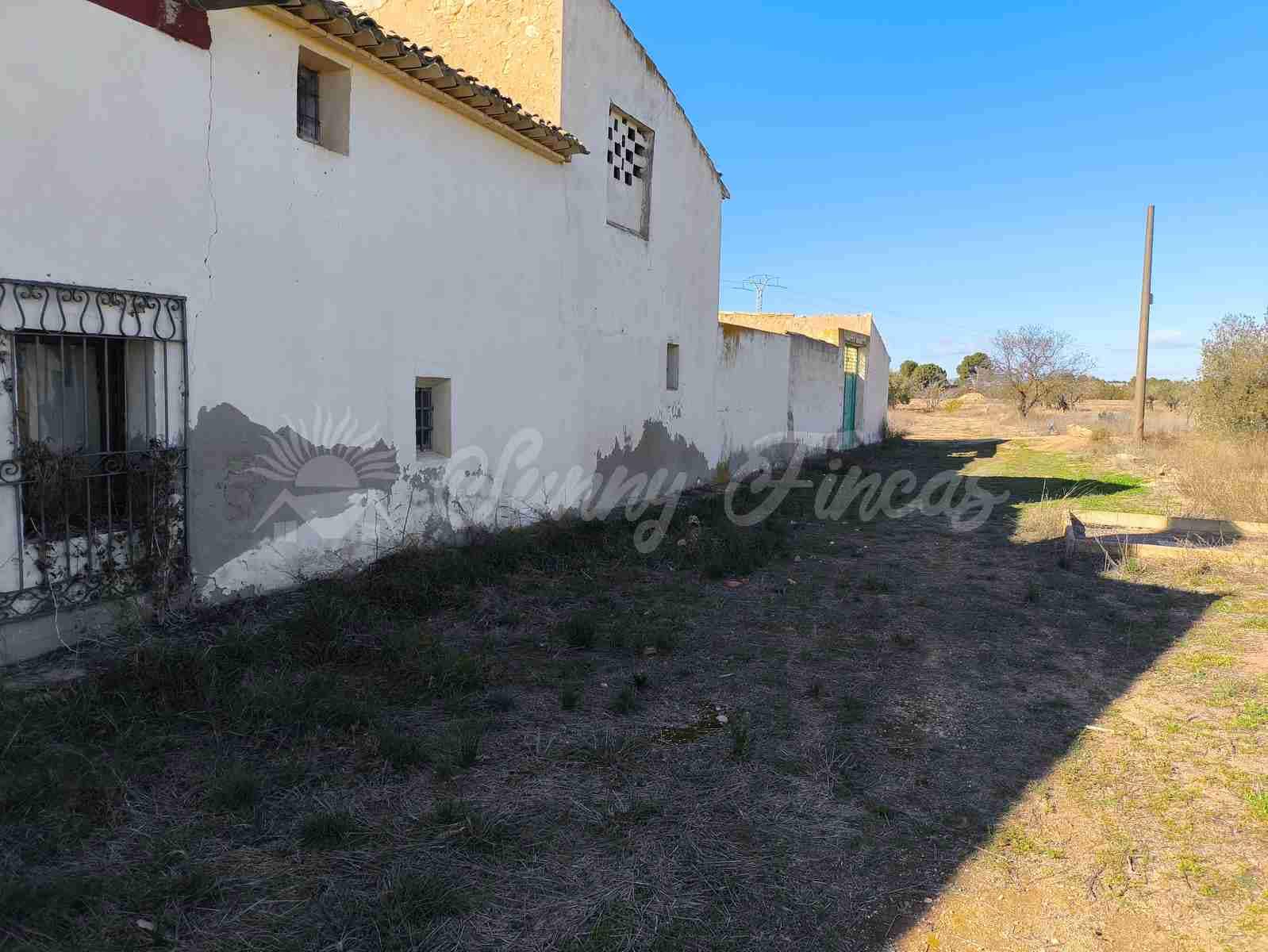 5 camera da letto Finca/Casa di Campagna in vendita in Yecla con garage - 195.000 € (Rif: 9646346)