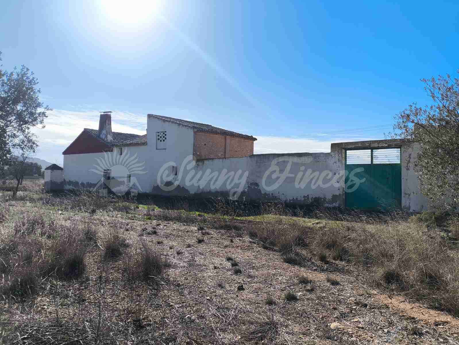 5 camera da letto Finca/Casa di Campagna in vendita in Yecla con garage - 195.000 € (Rif: 9646346)