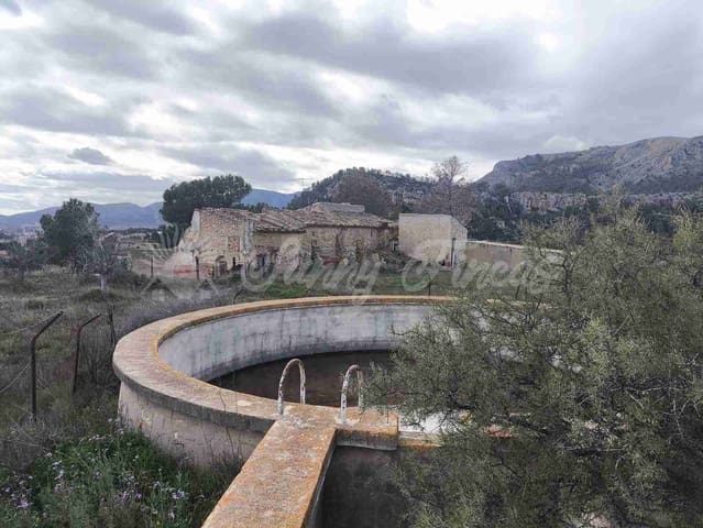 6 soverom Finca/Herregård til salgs i La Romana med svømmebasseng garasje - € 110 000 (Ref: 9646349)