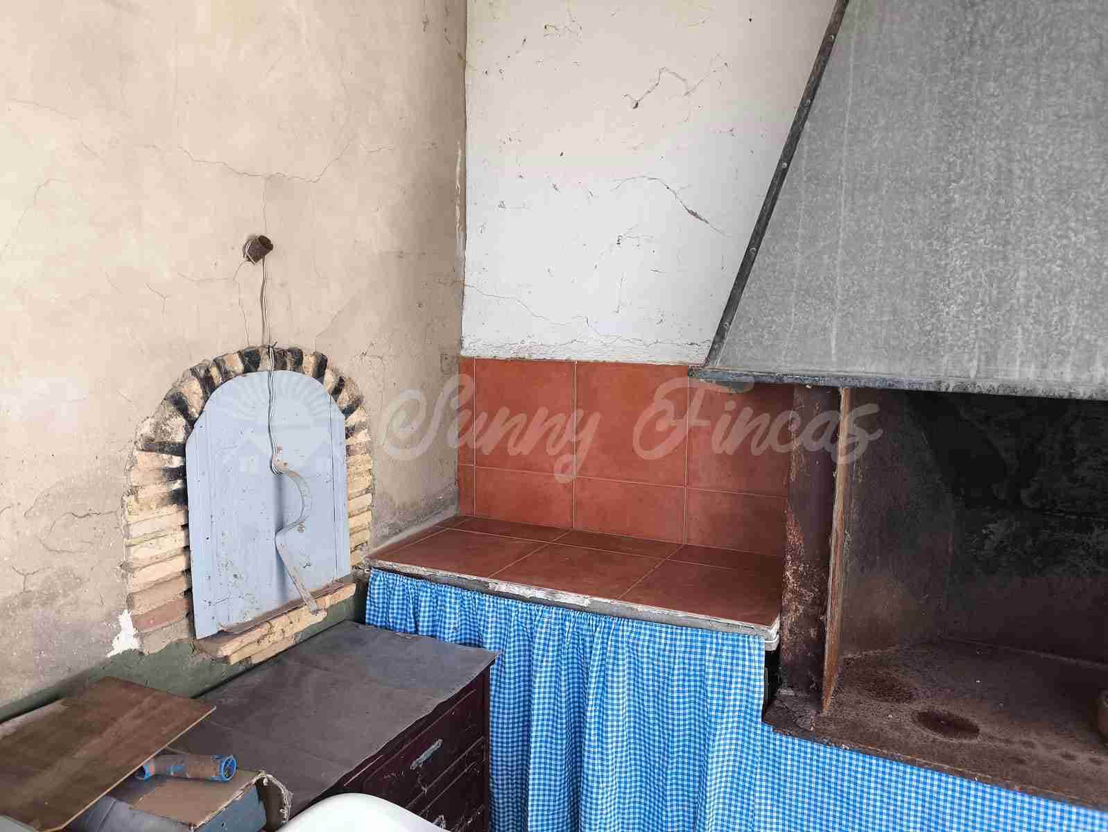 3 chambre Finca/Maison de Campagne à vendre à Villena avec piscine garage - 159 000 € (Ref: 9650599)