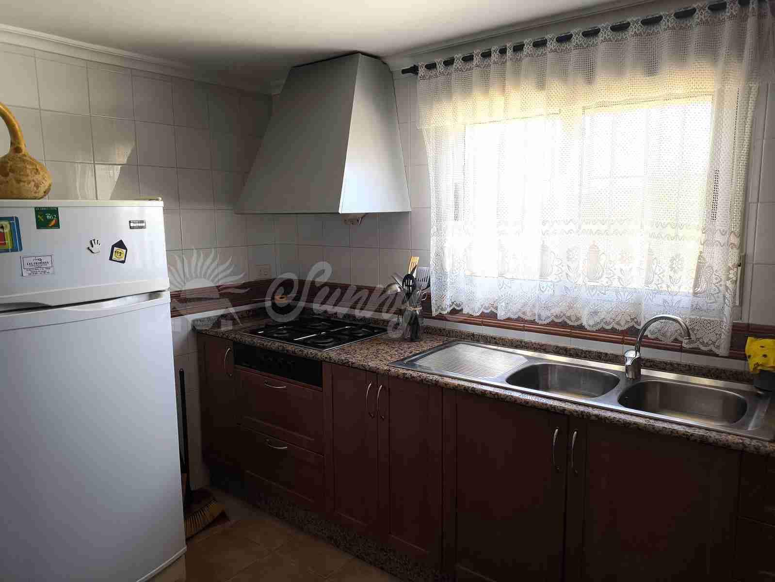 3 chambre Finca/Maison de Campagne à vendre à Villena avec piscine garage - 159 000 € (Ref: 9650599)