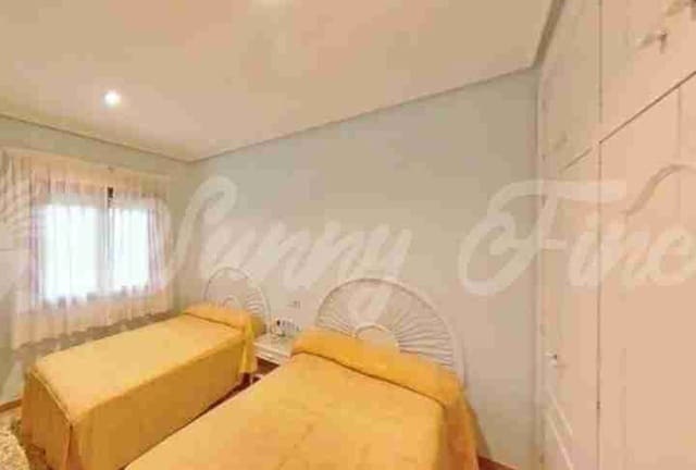 6 slaapkamer Villa te koop in Jubalcoy / Jubalcoi, Elche / Elx met garage - € 350.000 (Ref: 9723472)