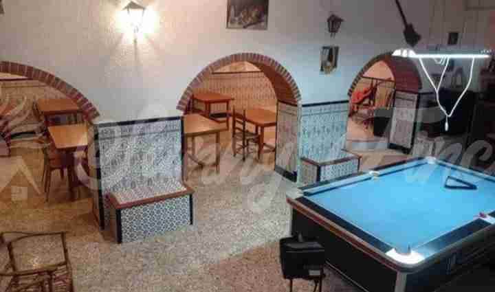 6 slaapkamer Villa te koop in Elche / Elx met garage - € 350.000 (Ref: 9723472)