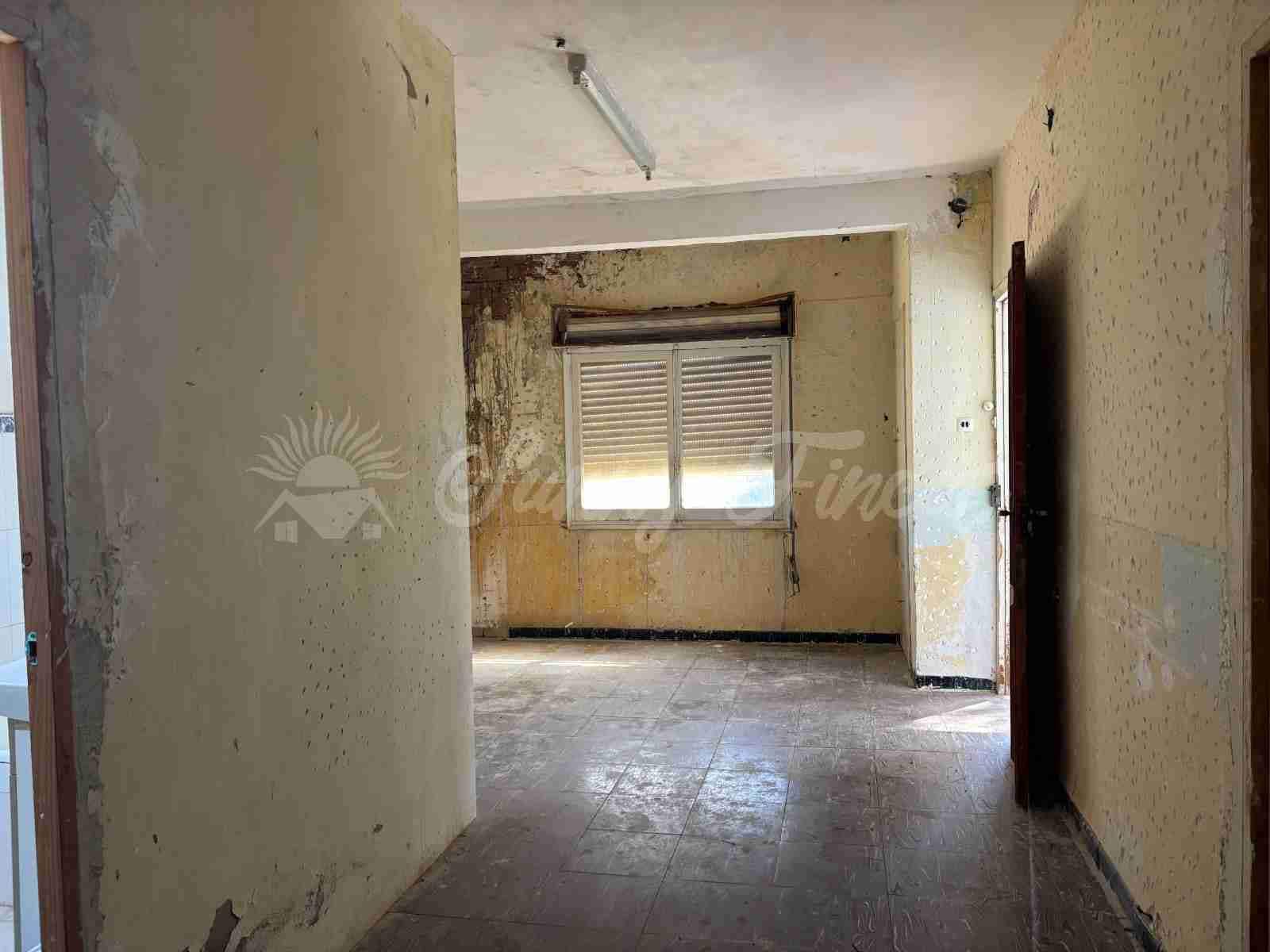 5 slaapkamer Finca/Landhuis te koop in Hondon de las Nieves met zwembad garage - € 148.000 (Ref: 9841787)