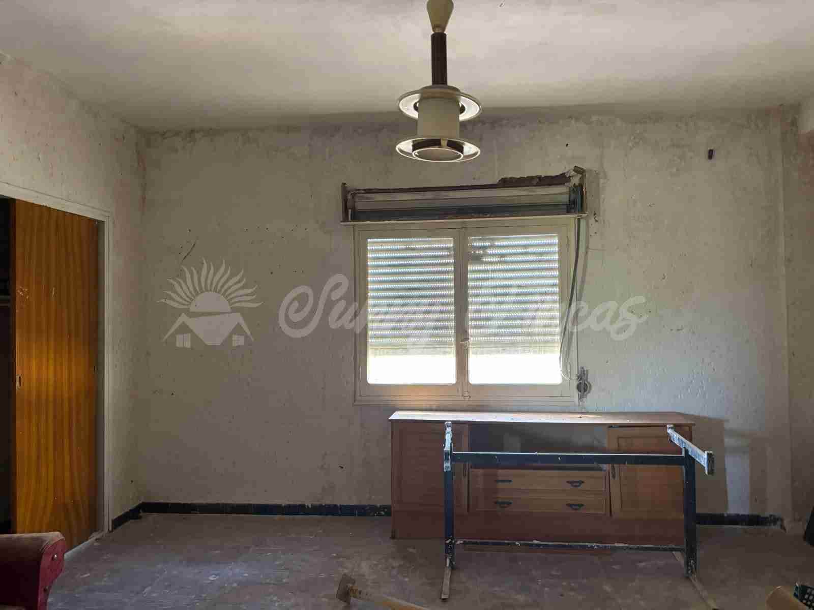 5 slaapkamer Finca/Landhuis te koop in Hondon de las Nieves met zwembad garage - € 148.000 (Ref: 9841787)
