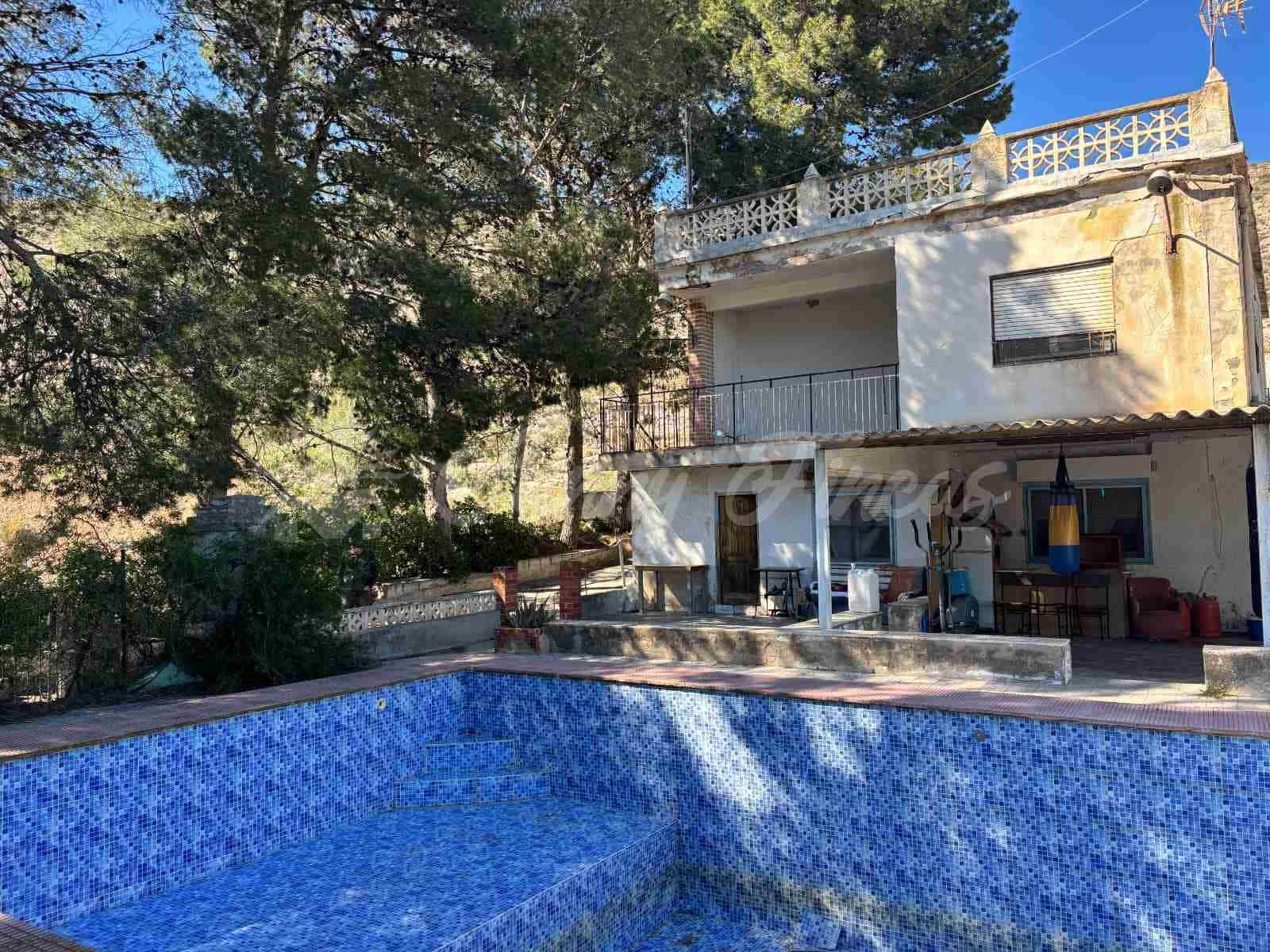 5 slaapkamer Finca/Landhuis te koop in Hondon de las Nieves met zwembad garage - € 148.000 (Ref: 9841787)