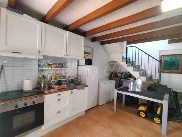 2 bedroom Finca/Country House for sale in La Romana with pool garage - € 195,000 (Ref: 9841909)