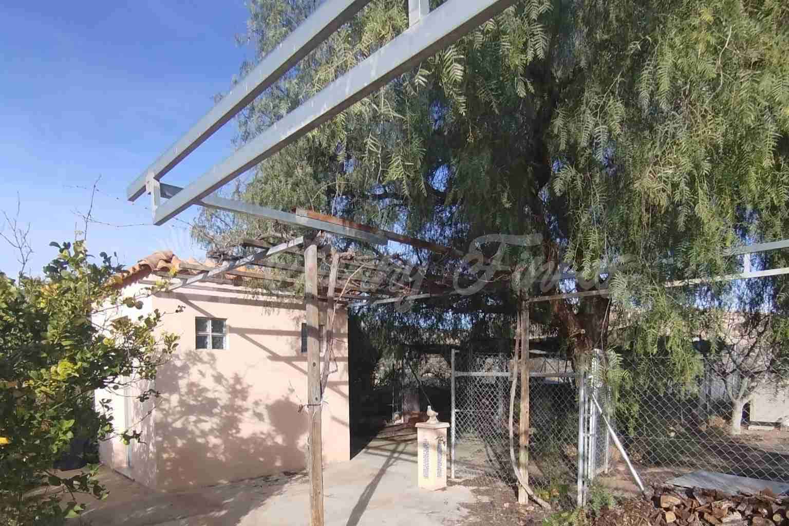 2 bedroom Finca/Country House for sale in La Romana with pool garage - € 195,000 (Ref: 9841909)