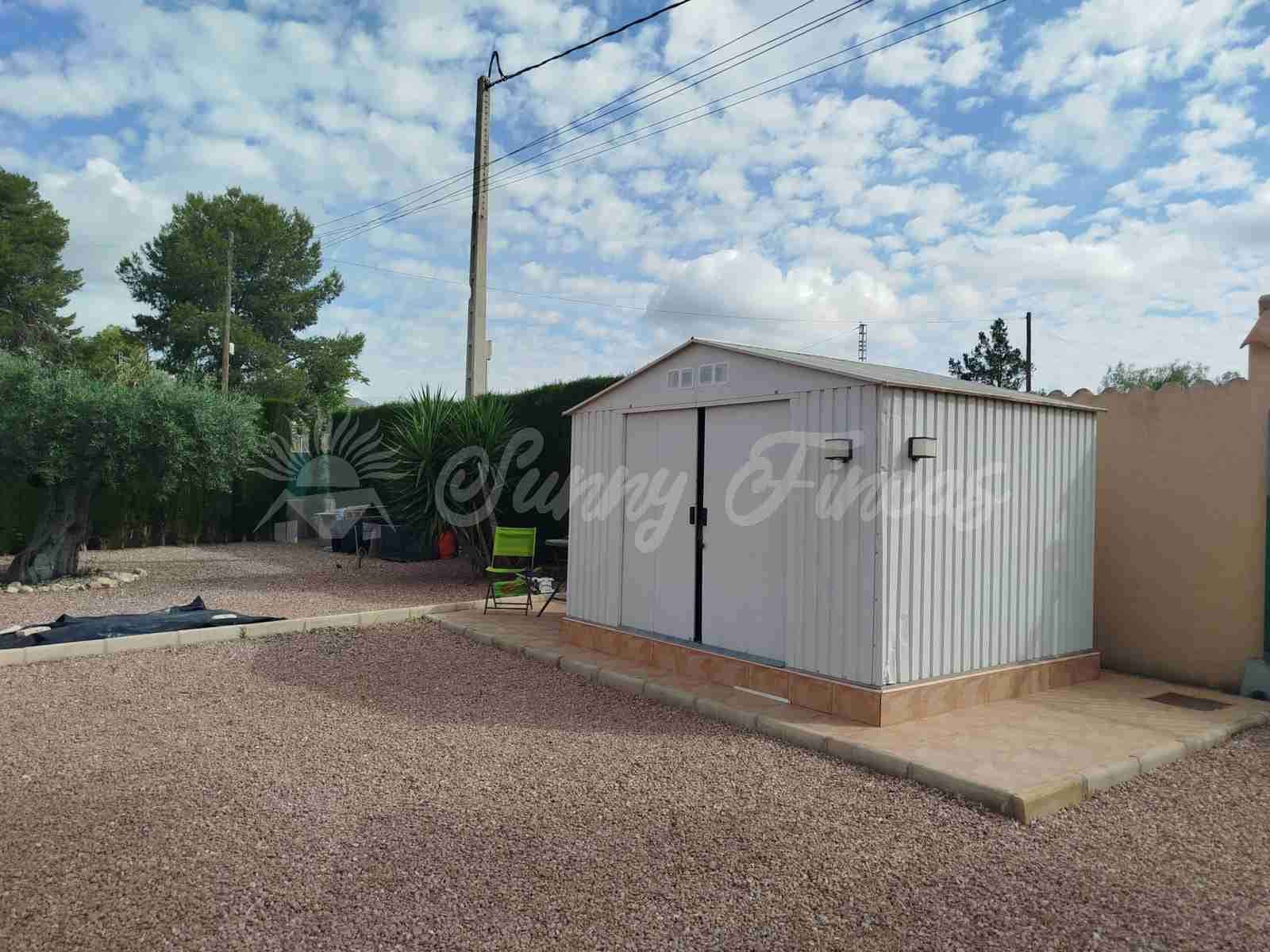 3 quarto Moradia em Banda para venda em La Romana com piscina garagem - 290 000 € (Ref: 9844045)