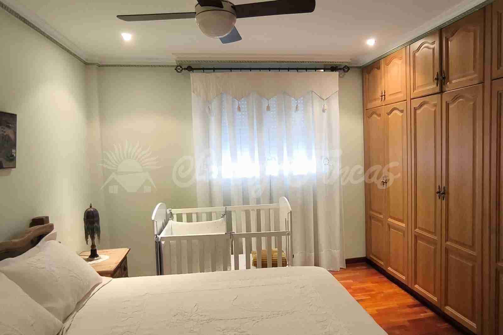 5 bedroom Terraced Villa for sale in Yecla with pool garage - € 649,000 (Ref: 9866229)