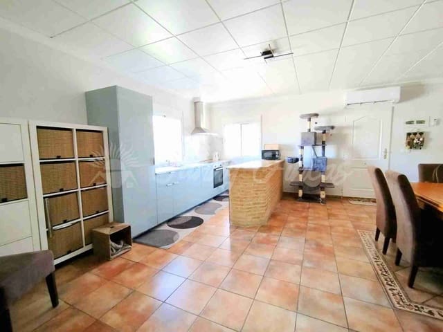 2 camera da letto Finca/Casa di Campagna in vendita in Caudete con piscina garage - 159.500 € (Rif: 9866338)