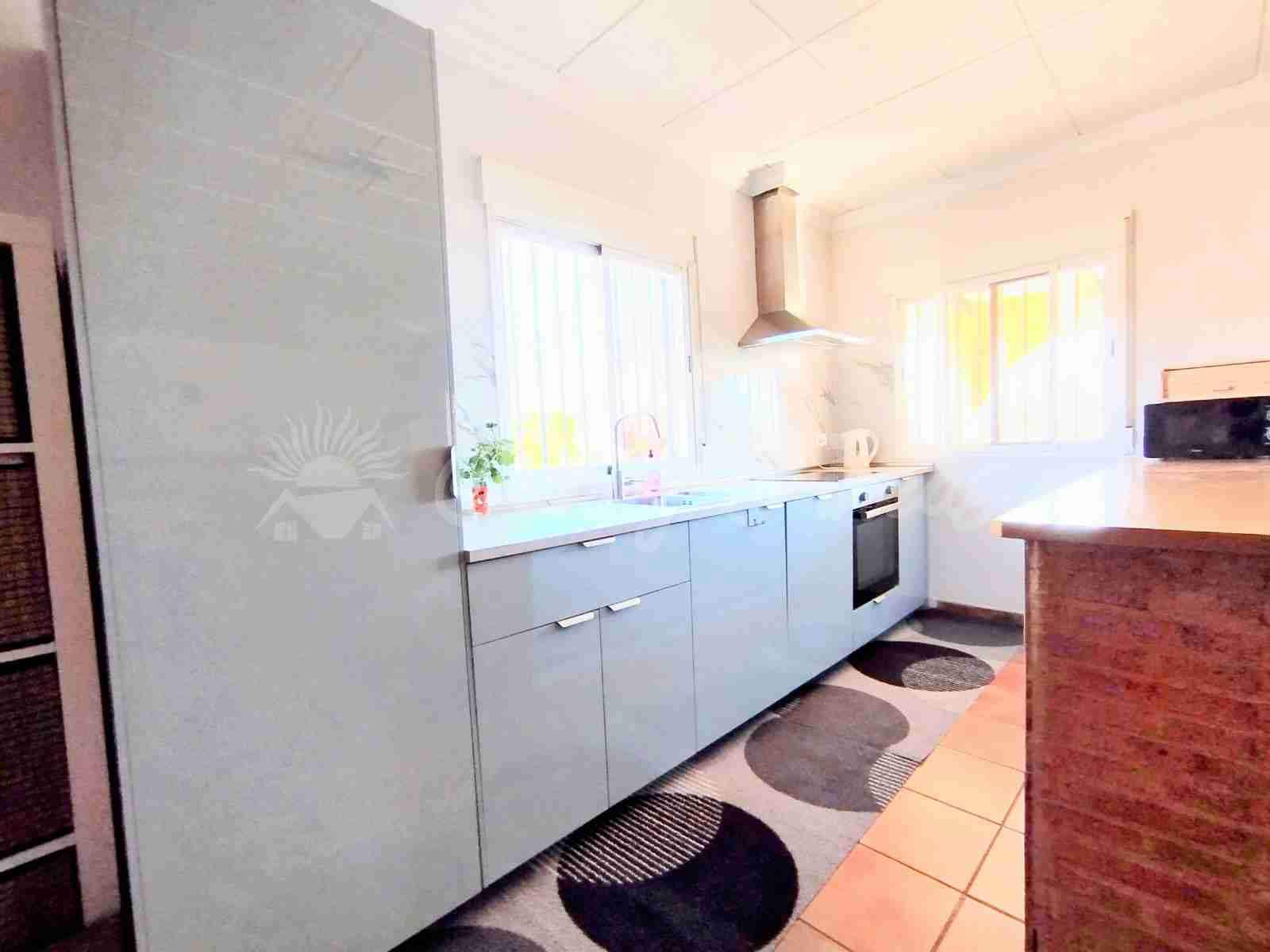 2 slaapkamer Finca/Landhuis te koop in Caudete met zwembad garage - € 159.500 (Ref: 9866338)