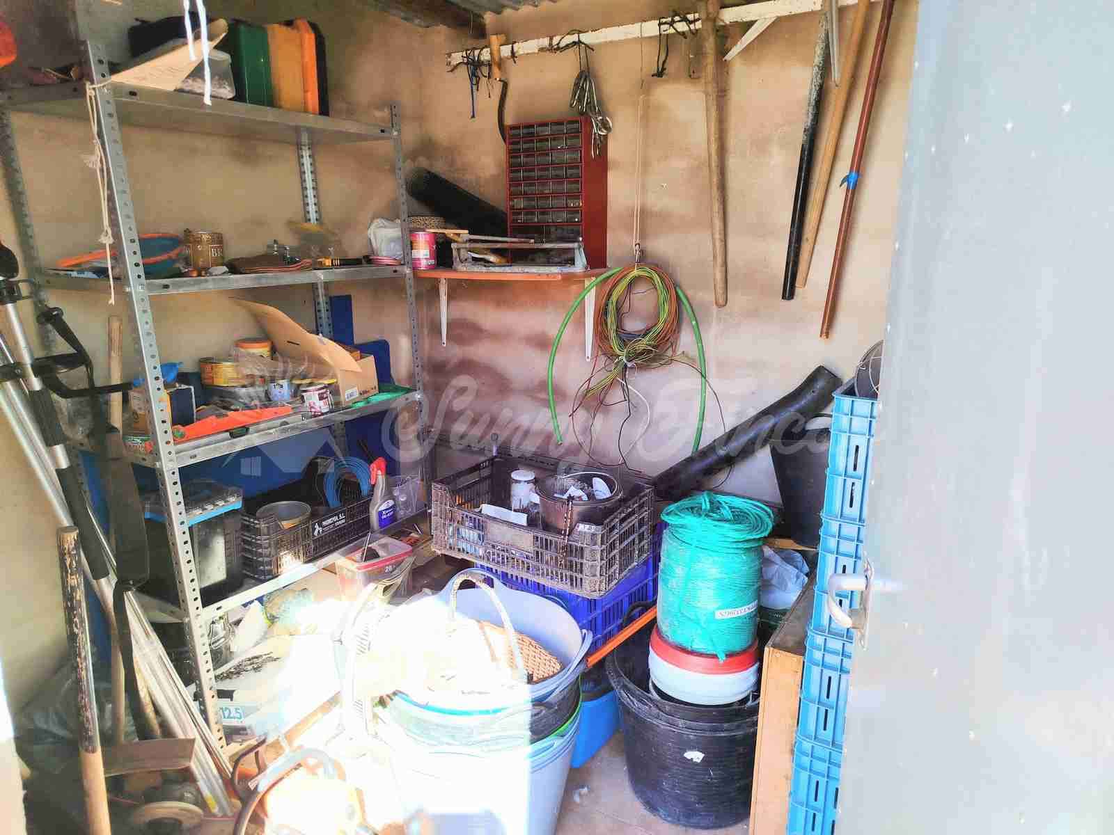 2 slaapkamer Finca/Landhuis te koop in Caudete met zwembad garage - € 159.500 (Ref: 9866338)