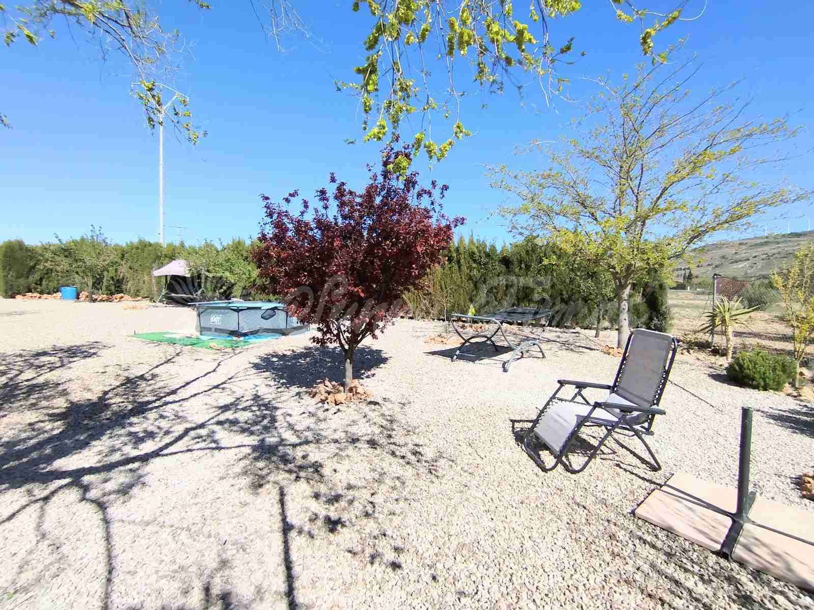 2 slaapkamer Finca/Landhuis te koop in Caudete met zwembad garage - € 159.500 (Ref: 9866338)