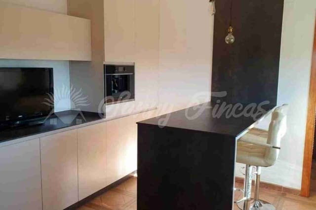 4 Zimmer Reihenhaus zu verkaufen in Caudete mit Pool Garage - 299.000 € (Ref: 9889405)