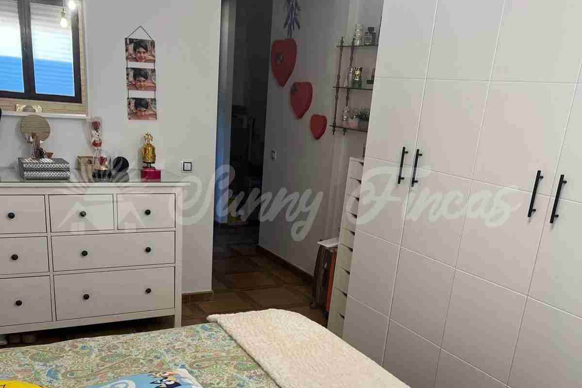 4 Zimmer Reihenhaus zu verkaufen in Caudete mit Pool Garage - 299.000 € (Ref: 9889405)
